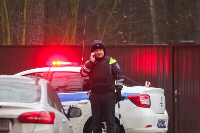 Едва не убивший учителя в Петербурге школьник прикрылся Конституцией