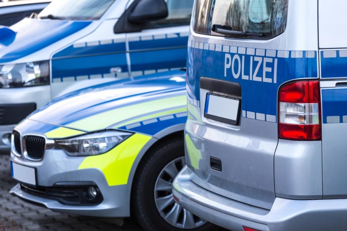 Германия — Пять мужчин. Одна девочка. Германия — Пять мужчин. Одна девочка.