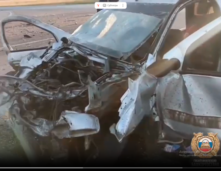 В ДТП в Стерлитамакском районе Башкирии погибли три человека - видео