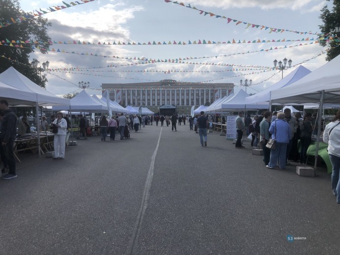 Что объединяет Великий Новгород, Хоакина Феникса и русскую классику?