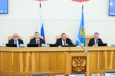 Астраханское правительство отчиталось об исполнениии государственных программ