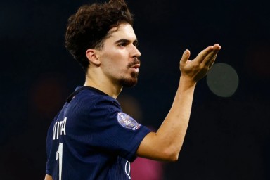 ПСЖ обыграл "Тоттенхэм" благодаря хет-трику Витиньи, в матче было 8 голов