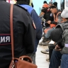 В ГД внесли проект запрета на выдачу патента мигрантам с низкими доходами