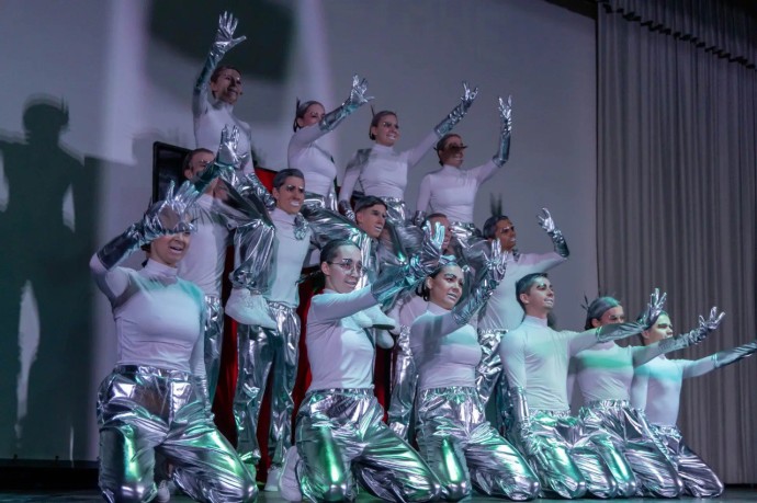 Творческий конкурс для первокурсников в Ярославле объединил команды вузов и колледжей