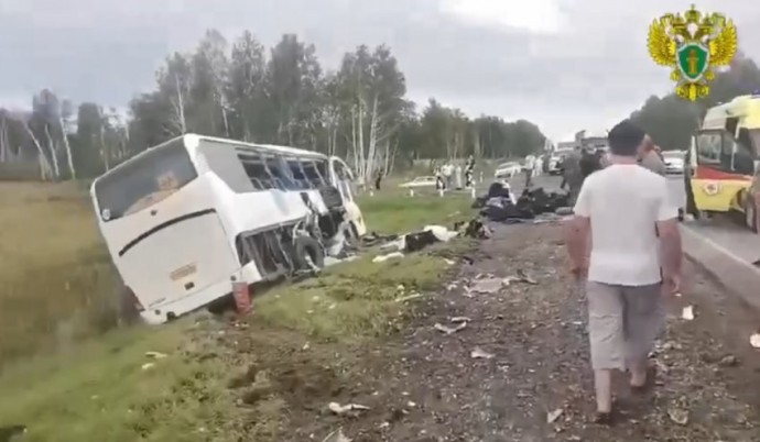 Соперник «Металлурга» попал в жесткое ДТП