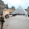 Глава Минкульта Франции опровергла слухи о неисправности систем безопасности Лувра...