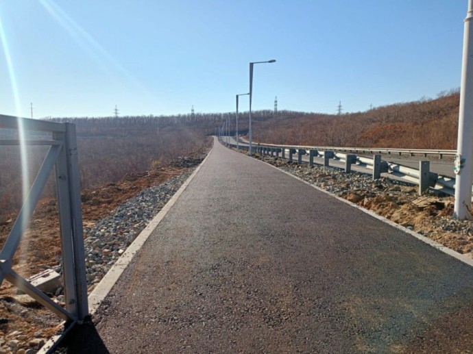 Новая велодорожка на Русском острове наращивает километры