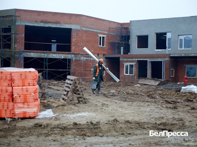 В 2026 году в Белгородской области начнут строить и ремонтировать 72 объекта образования