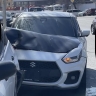 Во Владивостоке водитель Suzuki Swift скрылся после удара по Nissan на Снеговой