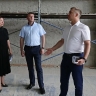 Врио губернатора проверил ход капремонта школы № 2 и ДК «Комсомолец» в Старом Осколе