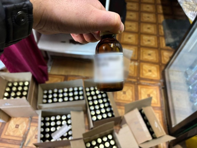 В городе Башкирии изъяли более 2 тысяч литров контрафактного алкоголя В городе Башкирии изъяли более 2 тысяч литров контрафактного алкоголя