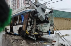 Стало известно о состоянии пострадавших в аварии с троллейбусом