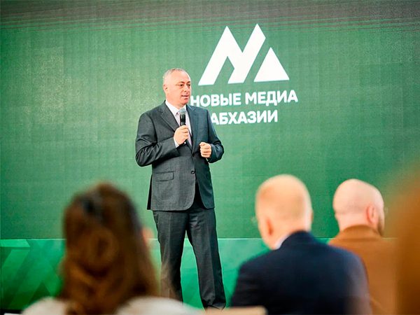 Российские медиаспециалисты начали обучать абхазских коллег