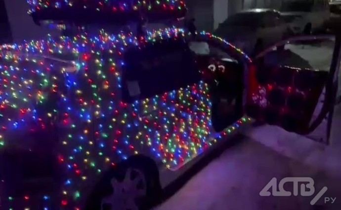 Автоёлку построят на Сахалине в преддверии Нового года - принять участие могут все желающие