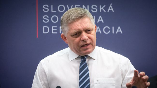 Премьер Словакии назвал самоубийством планы ЕС отказаться от энергоресурсов из России