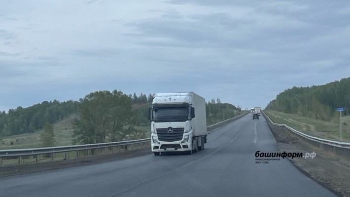 На дорогах Башкирии сняли ограничения движения На дорогах Башкирии сняли ограничения движения