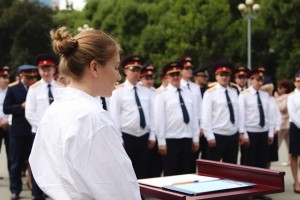 В Челябинске состоялось торжественное принятие Присяги молодыми сотрудниками