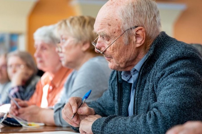 Пенсионеров, которым от 56 до 93 лет, ждет сюрприз в июне. Подписан новый указ
