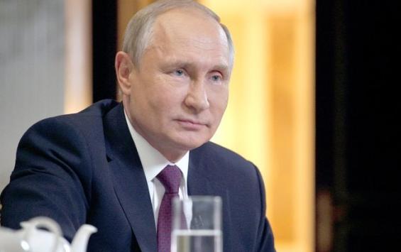Владимир Путин примет участие в саммите БРИКС по видеосвязи