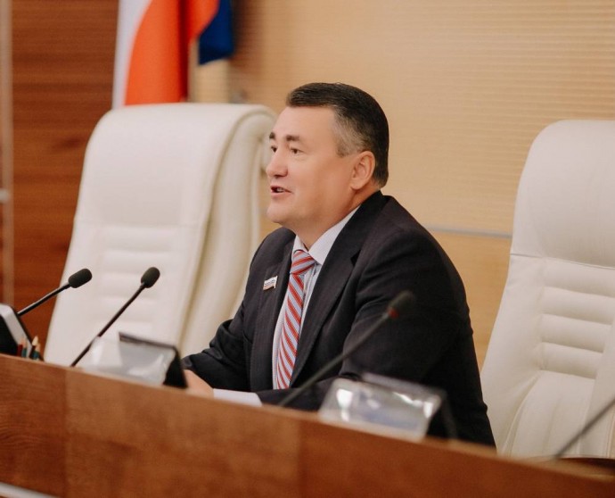 ​Валерий Сухих: ежегодно парламентарии отмечают рост качества исполнения бюджета