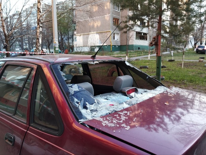 Владельцам пострадавших от обстрелов автомобилей рассказали, как получить помощь