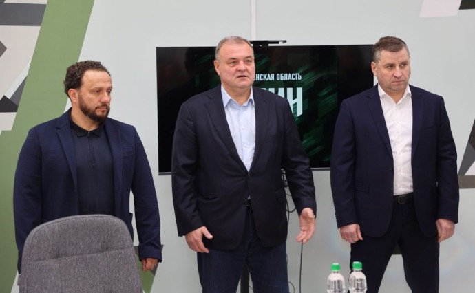 В сахалинском филиале Центра "ВОИН" представили нового директора В сахалинском филиале Центра "ВОИН" представили нового директора