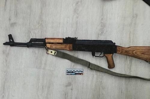 В Благовещенске пьяный мужчина стрелял на улице из карабина В Благовещенске пьяный мужчина стрелял на улице из карабина