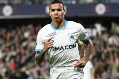 "Марсель" вышел на первое место в чемпионате Франции, обогнав ПСЖ