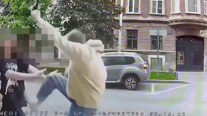 Ревность до срока доведёт: петербуржцы получили 3,5 и 5 лет колонии за избиение соперника Ревность до срока доведёт: петербуржцы получили 3,5 и 5 лет колонии за избиение соперника