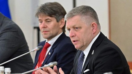 Премьер Словакии назвал успешным свой визит в Москву на День Победы