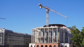 Марат Хуснуллин проверил строительство комплекса Верховного Суда и нового здания Малого драматического театра в Санкт-Петербурге