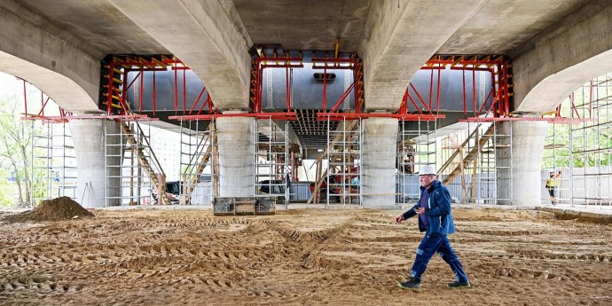 Путепровод между Костромской улицей и Юрловским проездом готов на 90% Путепровод между Костромской улицей и Юрловским проездом готов на 90%