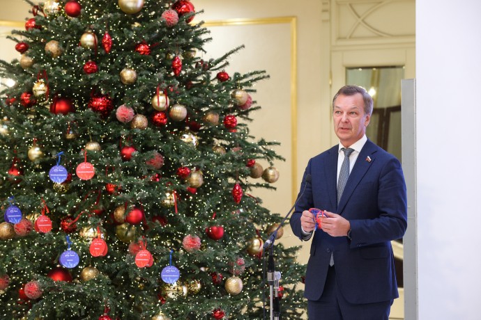 Руководство СФ присоединилось к акции «Ёлка желаний»