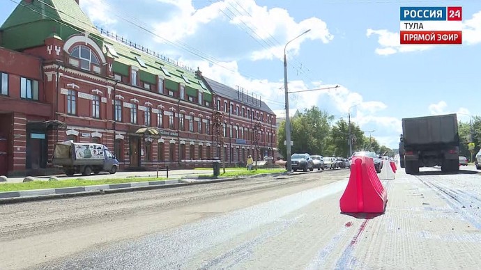 На проспекте Ленина в Туле укладывают 3 слоя асфальта