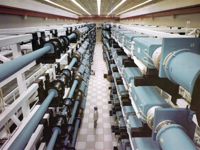 Термоядерные реакторы могут стать источником частиц тёмной материи вне плазмы — JHEP