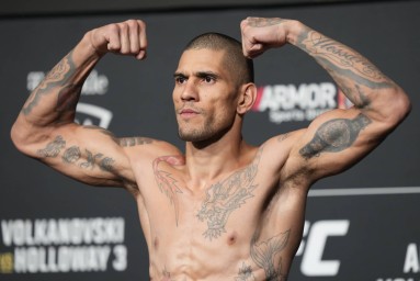 Перейра готов перейти в тяжёлый вес ради двух боёв