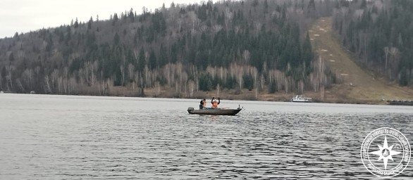 В Башкирии спасатели помогли рыбакам на Павловском водохранилище