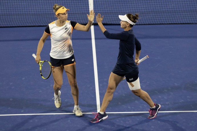Кудерметова и Мертенс вышли в полуфинал парного US Open, обыграв Андрееву и Шнайдер