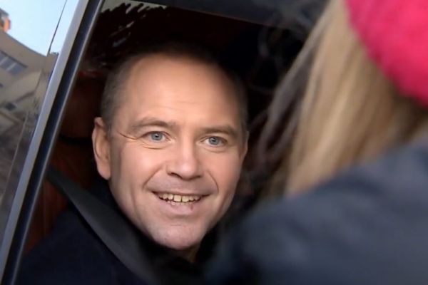 Кароль Навроцкий с отрывом менее одного процента стал президентом Польши