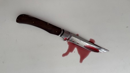 В Башкирии гость напал с ножом на хозяина дома