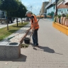 В Курске к уборке улиц подключились 64 человека и 55 спецмашин