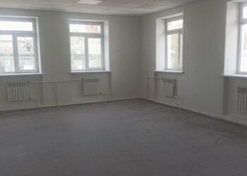В Новокиевском Увале завершается ремонт районной больницы