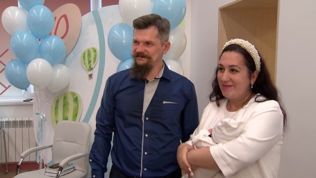Слабослышащая петербурженка родила 11-го ребенка – счастливую маму уже выписали из роддома