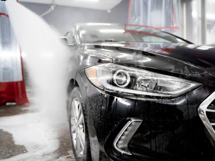 В мороз мойка вызывает обмерзание дверных петель — эксперт Гаджи Курбанов