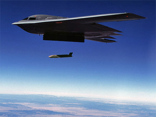 Новейшие американские стелс-ракеты AGM-158 JASSM сбиваются ПВО Ирана