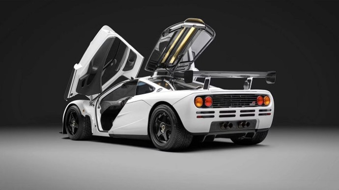 В ОАЭ продали самый дорогой суперкар McLaren F1 в мире