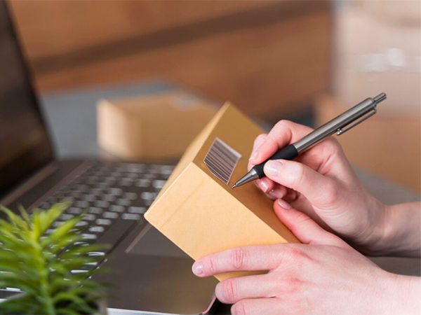 Доставка посылок по номеру телефона – новая услуга «Почты России»