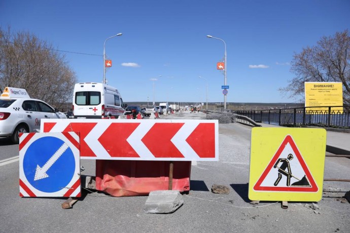 ​В мае из-за ремонта ограничат движение на Коммунальном мосту в Перми