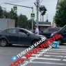 В центре Ярославле иномарка сбила курьера