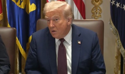 Трамп назвал «чушью» слова Лаврова о нелегитимности Зеленского
